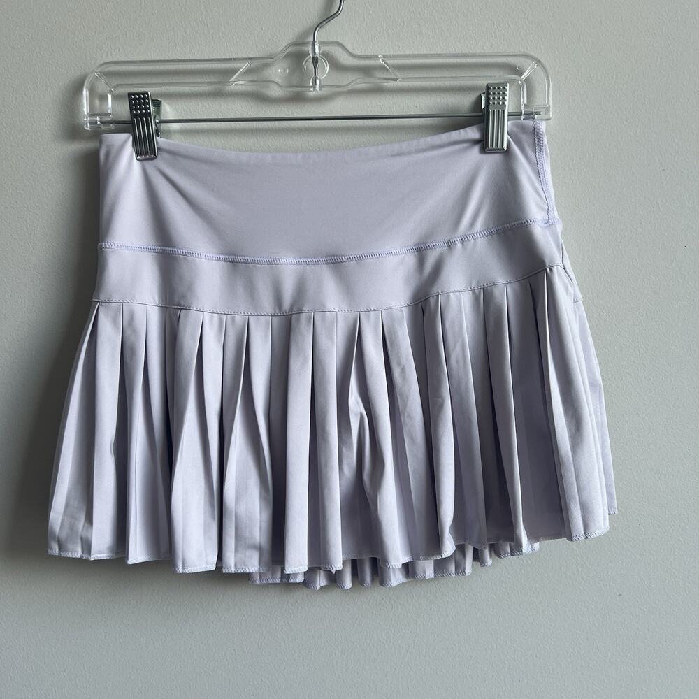Women's Pleated Athletic Skort in Light Lavender